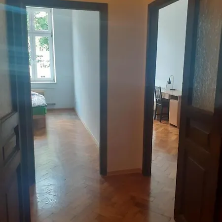 Dietla 71, Of 3 Bedrooms *